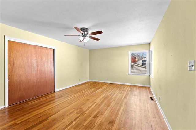 622 W Nickell Avenue, Independence, MO 64050