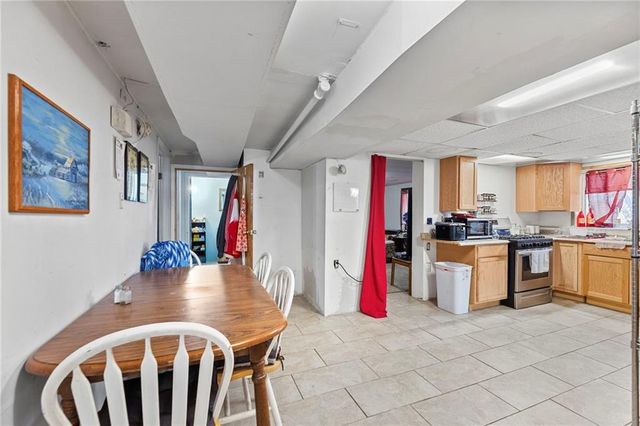 622 W Nickell Avenue, Independence, MO 64050