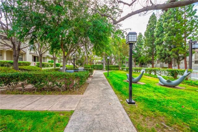 2577 Plaza Del Amo 737, Torrance, CA 90503