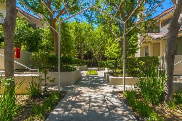 2577 Plaza Del Amo 737, Torrance, CA 90503