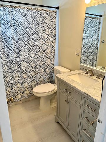 12821 SW 43rd Dr 229, Miami, FL 33175