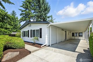 17224 Woodcrest Drive NE, Bothell, WA 98011