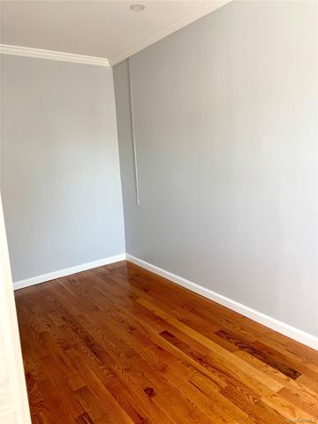 91-03 80th Street 2nd Floor, Woodhaven, NY 11421