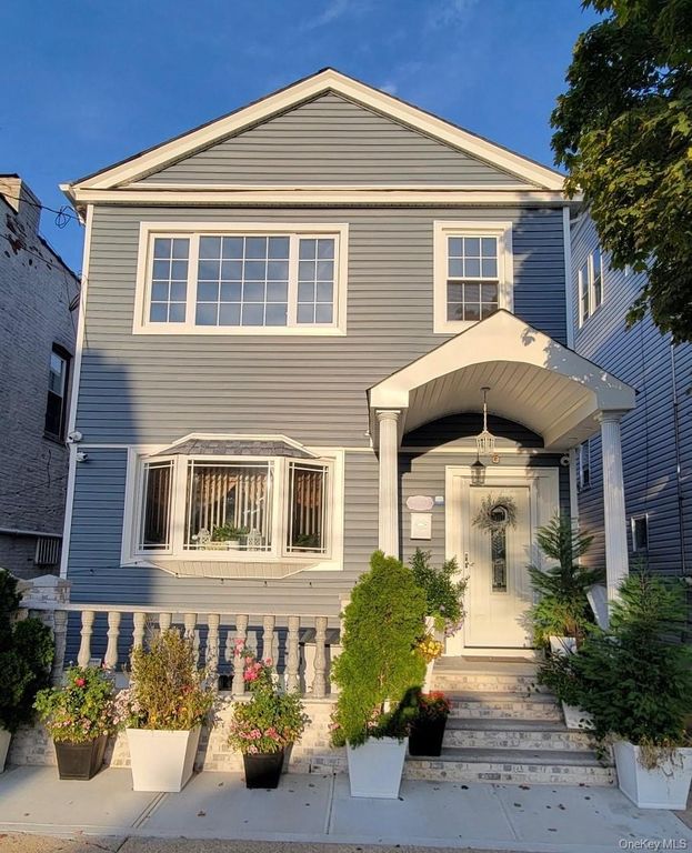 91-03 80th Street 2nd Floor, Woodhaven, NY 11421