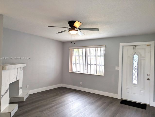 2721 NW 25th Street, Fort Lauderdale, FL 33311