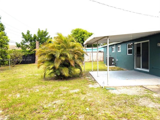 2721 NW 25th Street, Fort Lauderdale, FL 33311