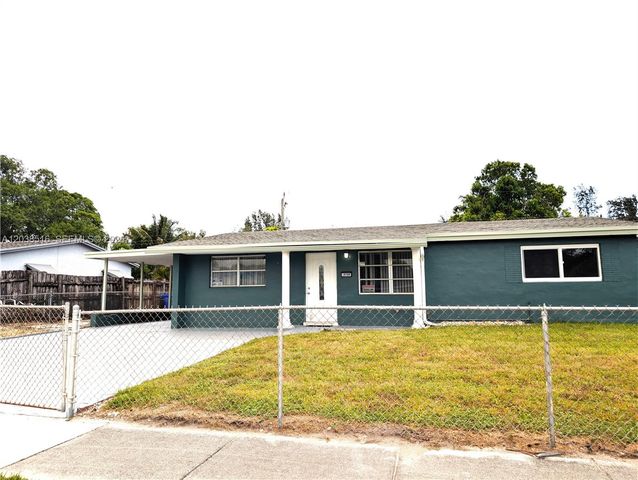 2721 NW 25th Street, Fort Lauderdale, FL 33311