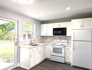 2721 NW 25th Street, Fort Lauderdale, FL 33311