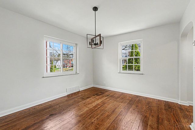 1137 Covedale Avenue, Cincinnati, OH 45238