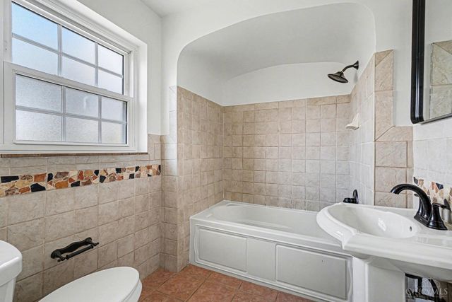 1137 Covedale Avenue, Cincinnati, OH 45238