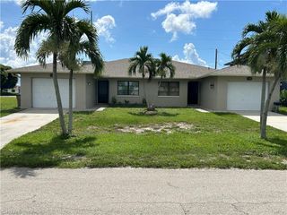 3805/3807 15th PL, Cape Coral, FL 33904