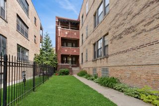2712 W Leland Avenue 3, Chicago, IL 60625