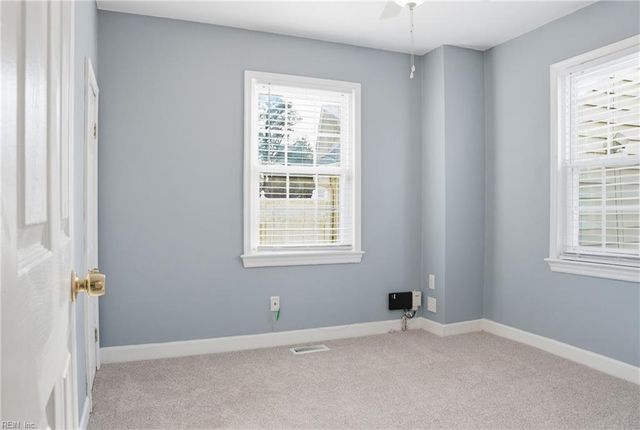 41 Harpersville RD, Newport News, VA 23601