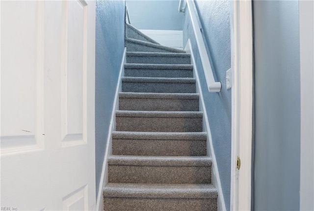 41 Harpersville RD, Newport News, VA 23601