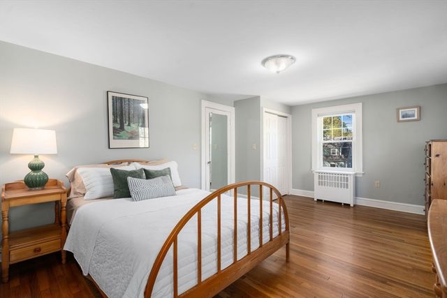 66 Randlett Park, Newton, MA 02465