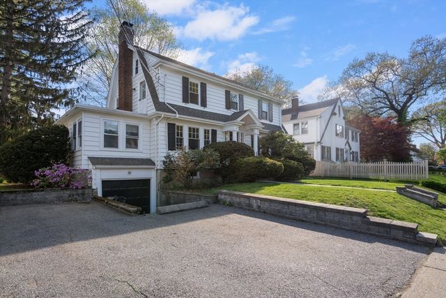 66 Randlett Park, Newton, MA 02465