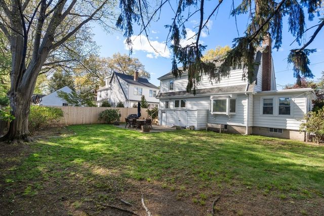 66 Randlett Park, Newton, MA 02465