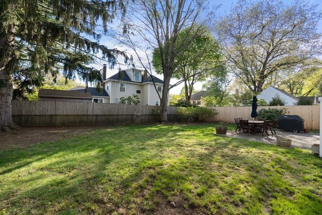 66 Randlett Park, Newton, MA 02465