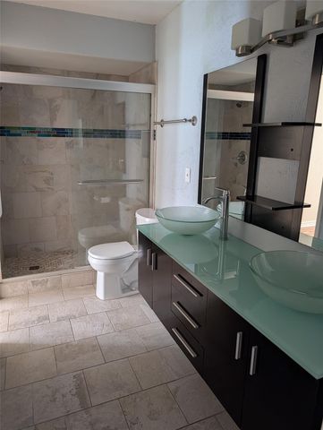 3220 69th Street F4, Galveston, TX 77551