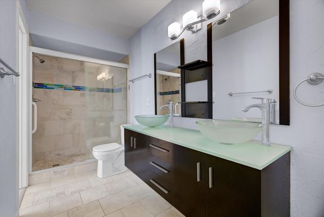 3220 69th Street F4, Galveston, TX 77551