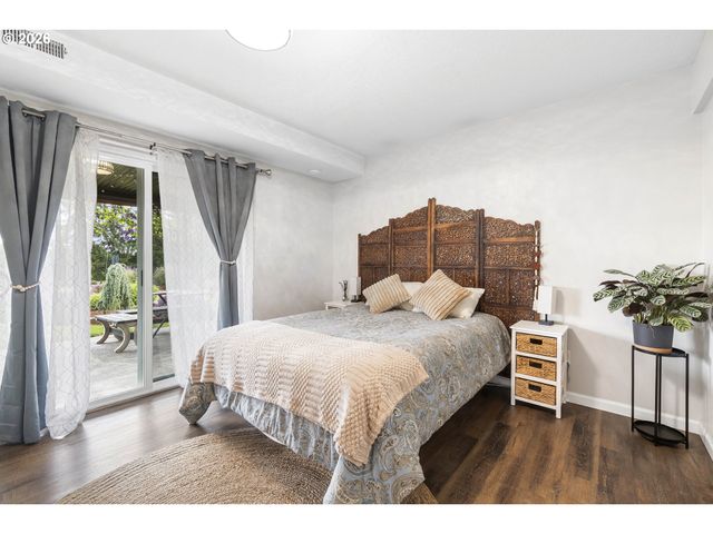22985 Se NAOMI Ct, Damascus, OR 97089