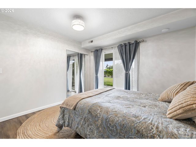 22985 Se NAOMI Ct, Damascus, OR 97089