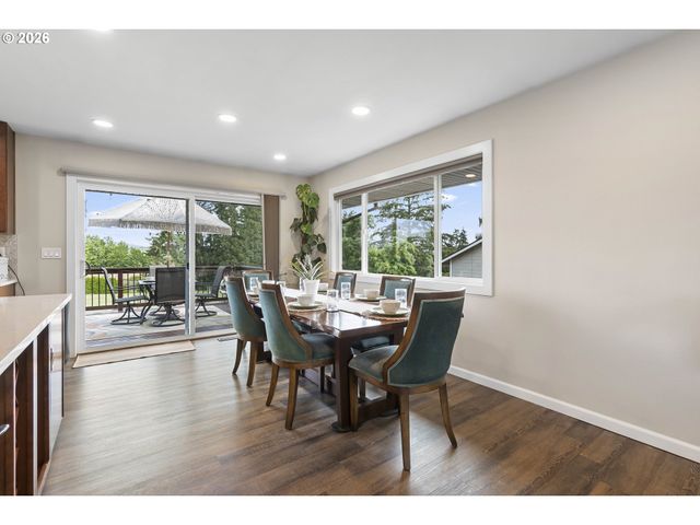 22985 Se NAOMI Ct, Damascus, OR 97089