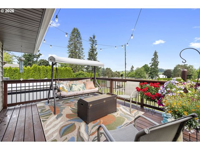 22985 Se NAOMI Ct, Damascus, OR 97089