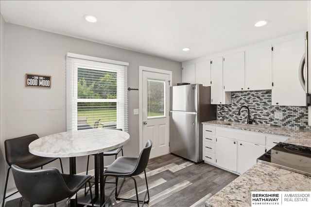 7319 S 41st Avenue, Bellevue, NE 68147