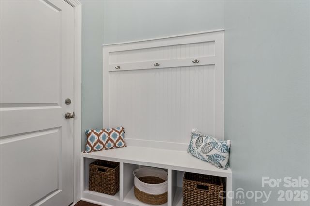 123 Tomahawk Drive, Mooresville, NC 28117