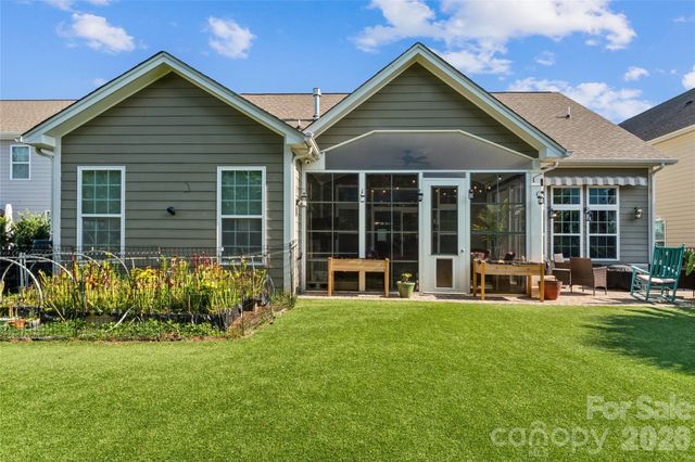 123 Tomahawk Drive, Mooresville, NC 28117