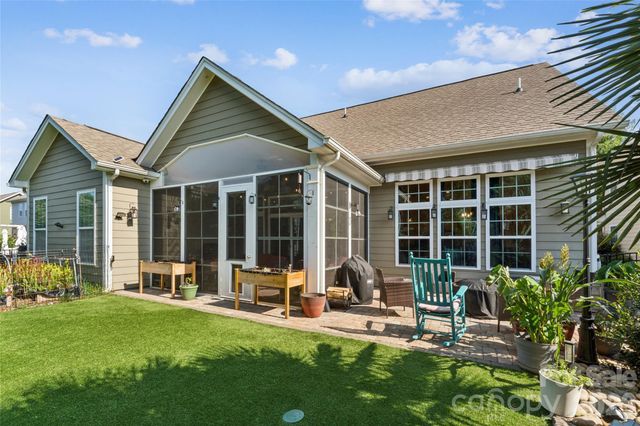 123 Tomahawk Drive, Mooresville, NC 28117