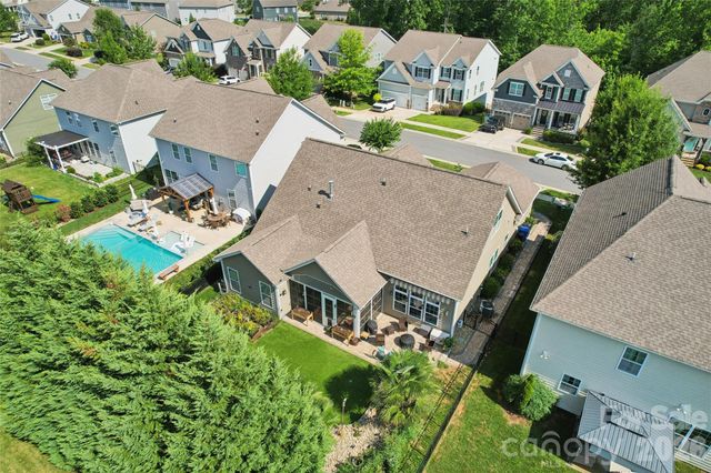 123 Tomahawk Drive, Mooresville, NC 28117