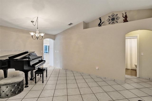 13621 SW 18th Street, Miramar, FL 33027