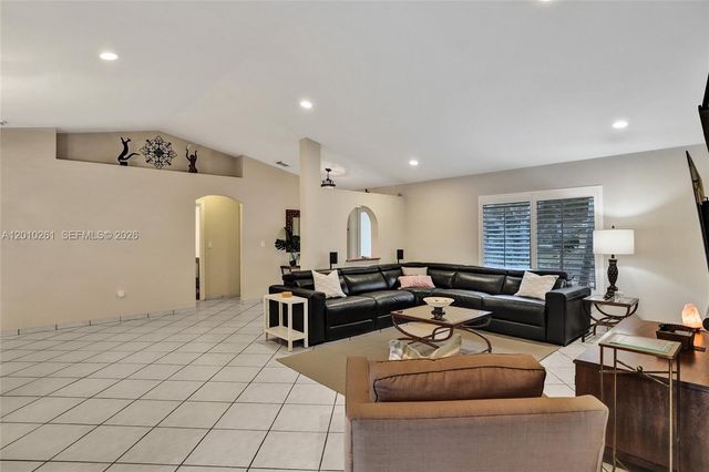 13621 SW 18th Street, Miramar, FL 33027
