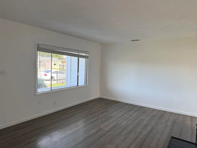 812 812 Maine Ave, Richmond, CA 94804