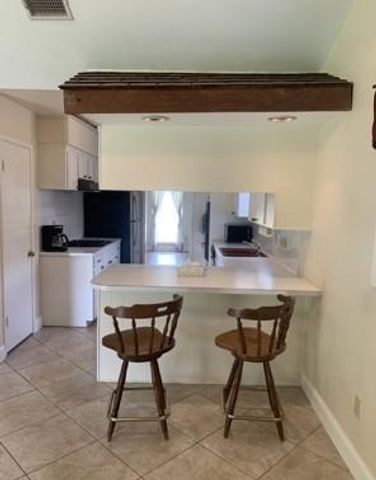 9715 Santa Monica Boulevard, Houston, TX 77089