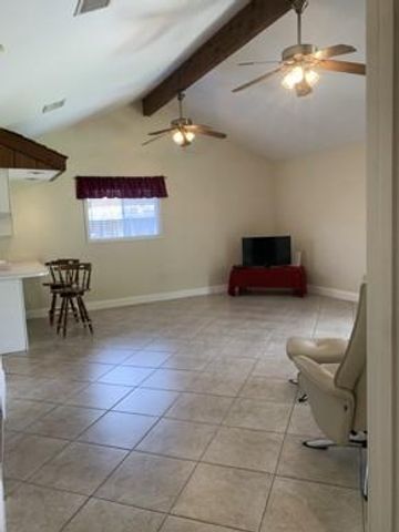 9715 Santa Monica Boulevard, Houston, TX 77089