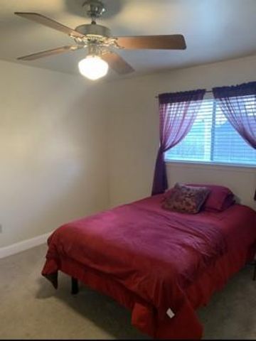 9715 Santa Monica Boulevard, Houston, TX 77089