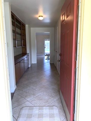9715 Santa Monica Boulevard, Houston, TX 77089