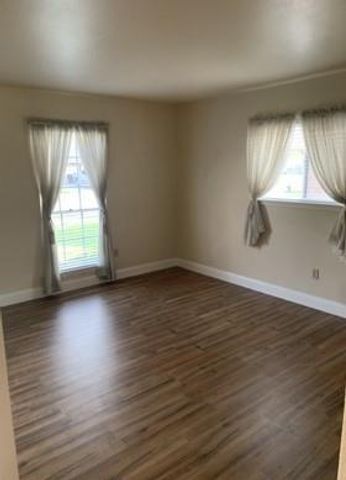 9715 Santa Monica Boulevard, Houston, TX 77089