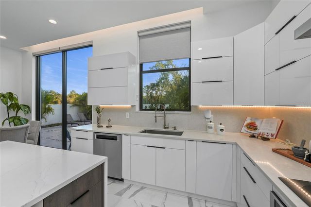 7608 ANTILLA STREET, Tampa, FL 33625