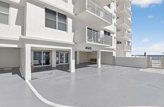 4505 S Ocean Boulevard 805, Highland Beach, FL 33487