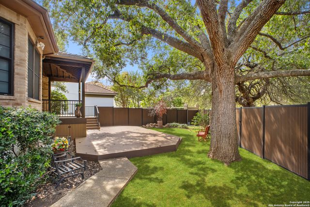 19103 W Birdsong, San Antonio, TX 78258