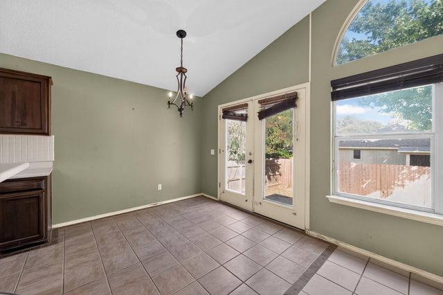 16803 Dorman DR, Round Rock, TX 78681