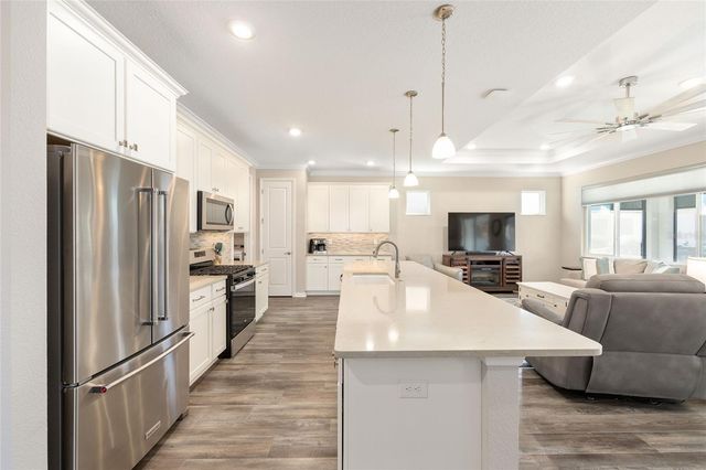 10390 SW 99TH STREET, Ocala, FL 34481