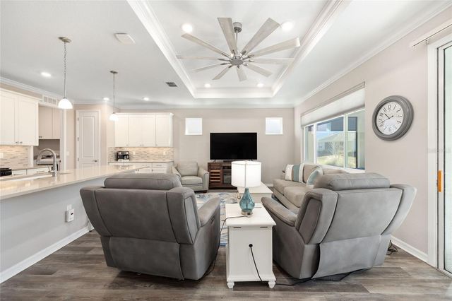 10390 SW 99TH STREET, Ocala, FL 34481
