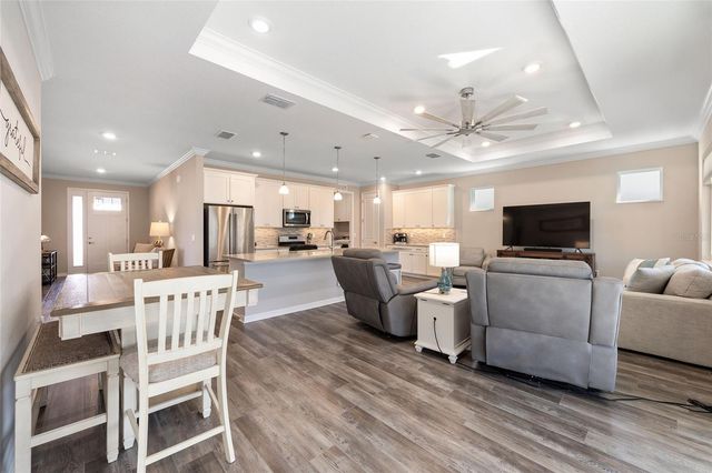 10390 SW 99TH STREET, Ocala, FL 34481