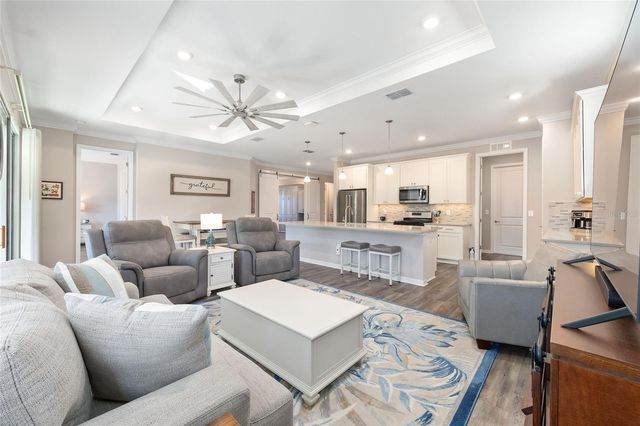 10390 SW 99TH STREET, Ocala, FL 34481