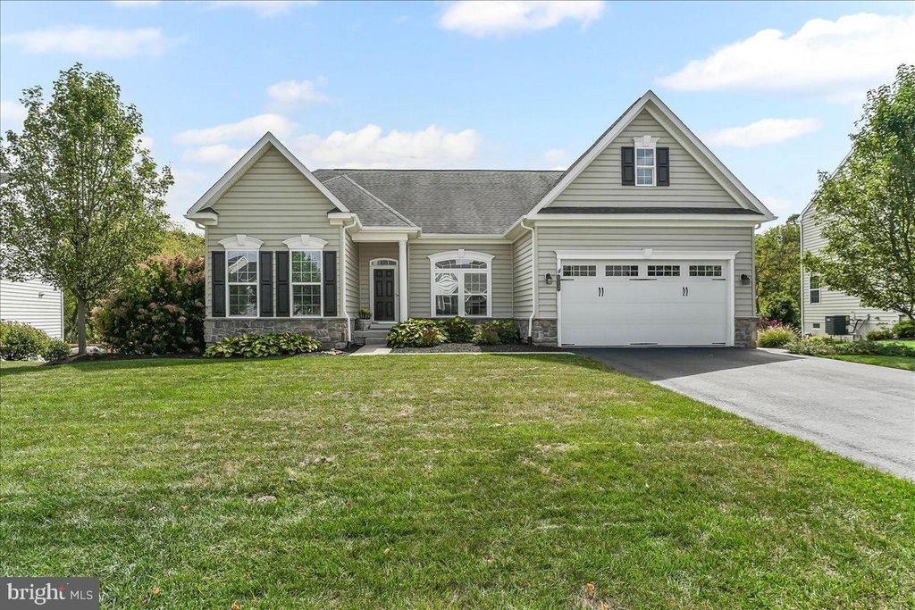 512 FINN WAY, Avondale, PA 19311
